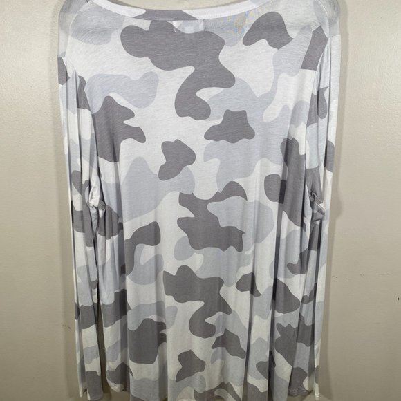 NWT Mudpie Teddy T-Shirt Gray Camo - Picture 4 of 6